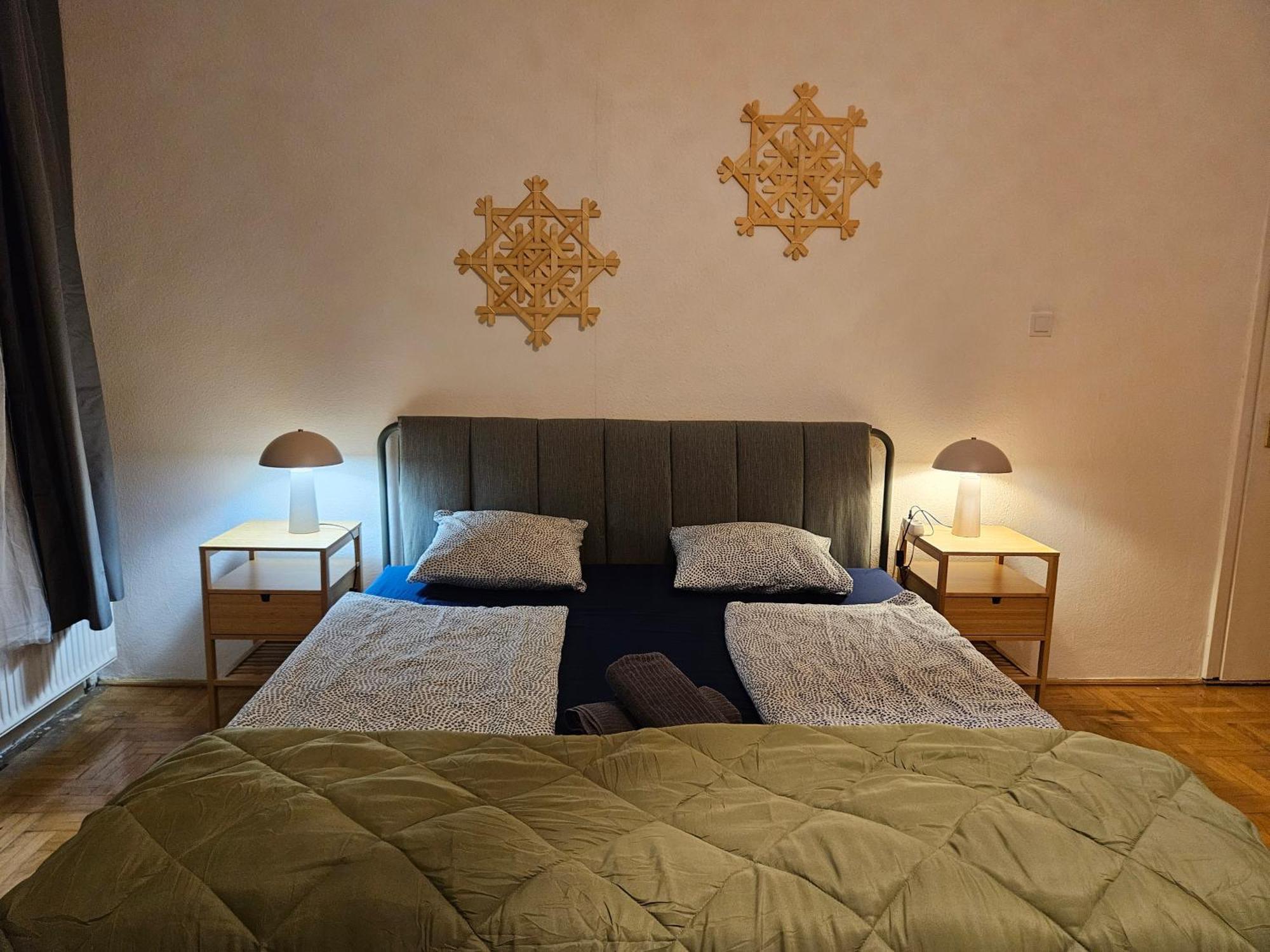 Downtown Gem Rooms Budapest Exteriör bild